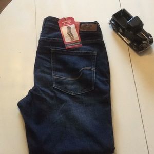 Levi Signature Modern Crop Cuffed Jeans